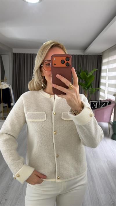 Kapak Cepli Sakallı Ekru Premium Triko Ceket