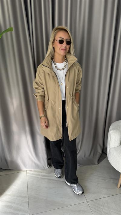 Kapüşonlu Beli Ayarlamalı Bej Trençkot