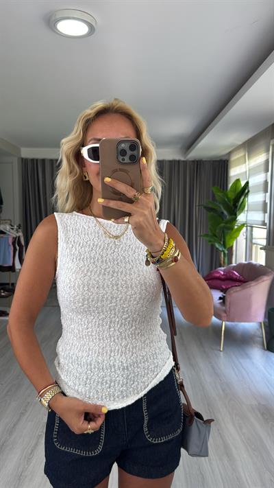 Kayık Yaka Ekru Dantel Bluz