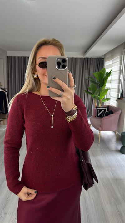 Kayık Yaka Pullu Simli Bordo Triko