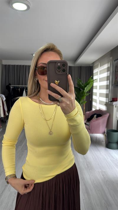 Kayık Yaka Uzun Kollu Sarı Body
