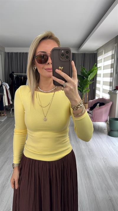 Kayık Yaka Uzun Kollu Sarı Body