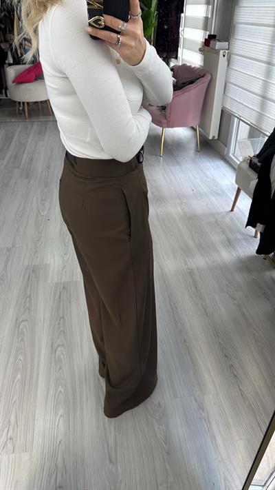 Kemerli Kahverengi Tasarım Pantolon