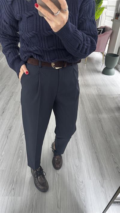 Kemerli Kendinden Çizgili Lacivert Havuç Pantolon