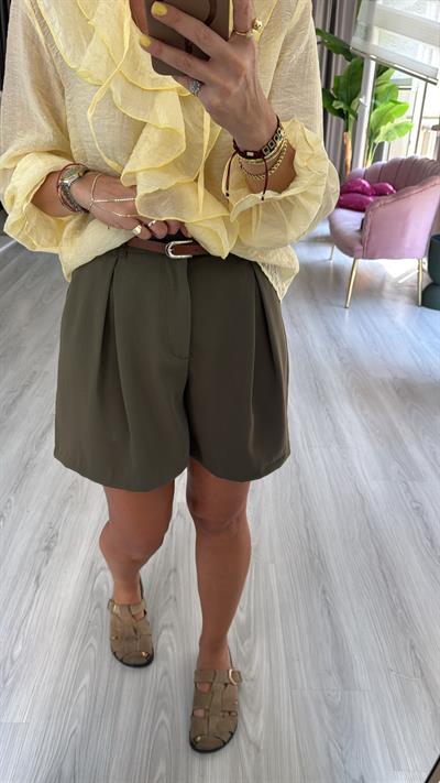 Kemerli Şehir Boy Haki Şort