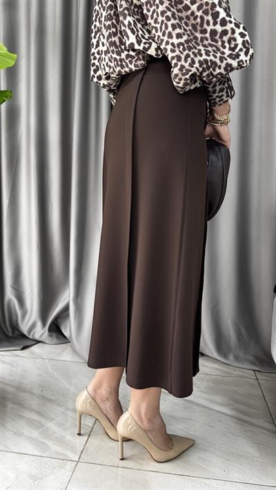 Önden Yırtmaçlı Kahverengi Midi Etek