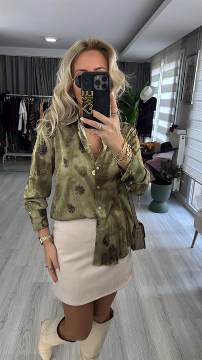Kendinden Desenli Haki Saten Gömlek