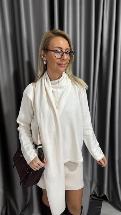 Kendinden Şallı Ekru Triko