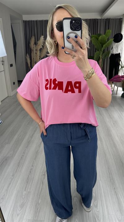 KIRMIZI PARİS YAZILI PEMBE TİŞÖRT