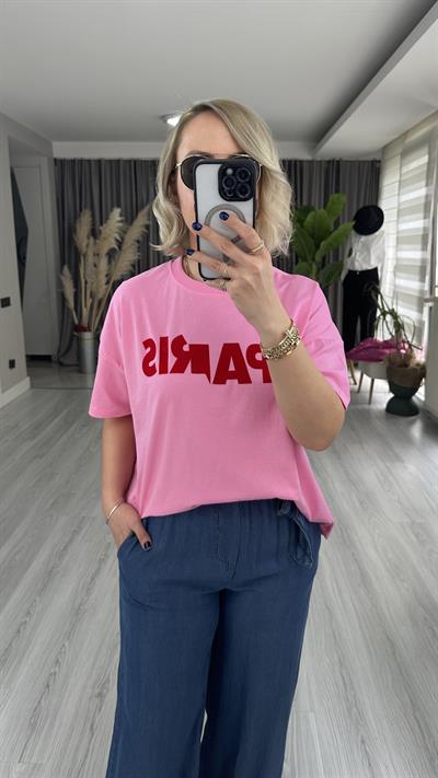 KIRMIZI PARİS YAZILI PEMBE TİŞÖRT