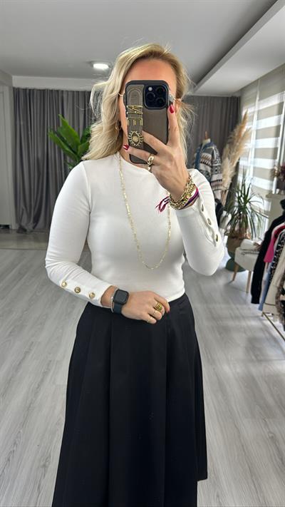 KOLU GOLD DÜĞME DETAYLI EKRU BLUZ