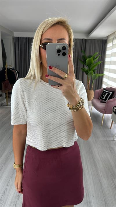 Komple Taşlı Beyaz Triko