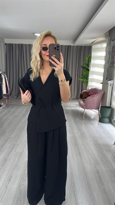 Kruvaze Önü Bağlamalı Premium Siyah Takım