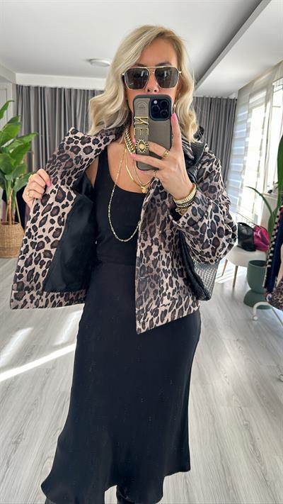 LEOPAR DESENLİ ÖN CEPLİ CEKET