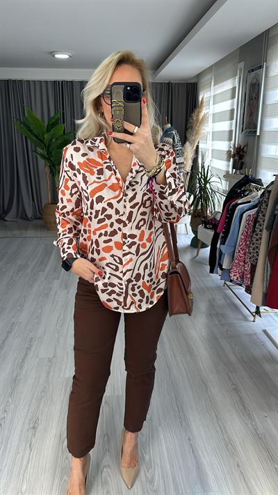 LEOPAR DESENLİ SATEN GÖMLEK / TAŞ