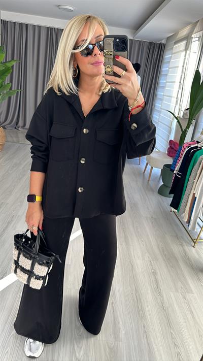 MODAL KUMAŞ DÜĞMELİ SİYAH TAKIM