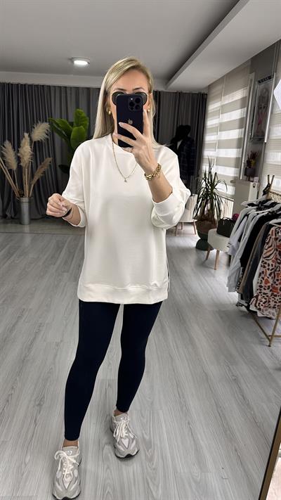 MODAL KUMAŞ YANI YIRTMAÇLI EKRU SWEAT