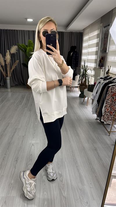 MODAL KUMAŞ YANI YIRTMAÇLI EKRU SWEAT