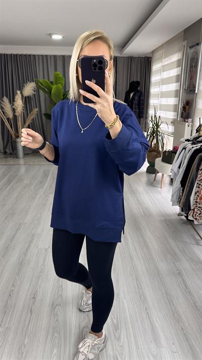 MODAL KUMAŞ YANI YIRTMAÇLI LACİVERT SWEAT