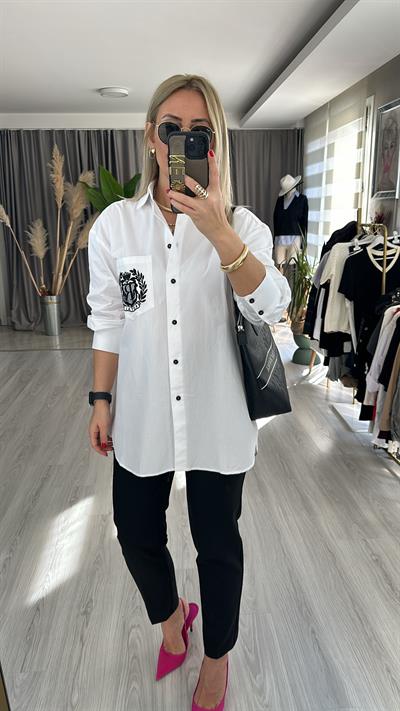 NAKIŞ DETAYLI OVERSİZE BEYAZ GÖMLEK