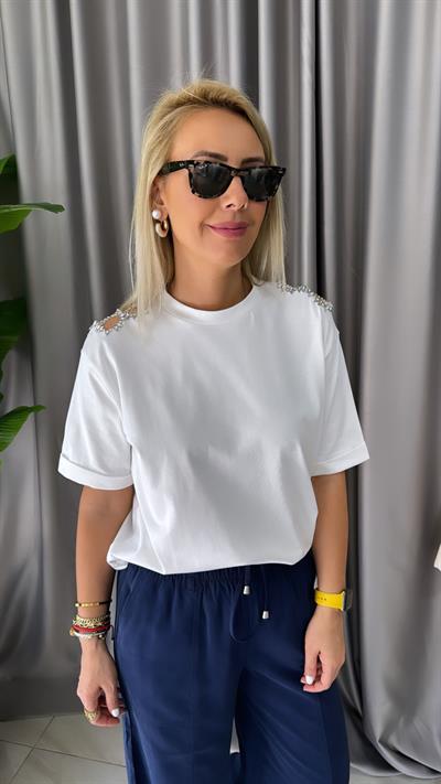 OMZU TAŞ İŞLEMELİ EKRU BLUZ