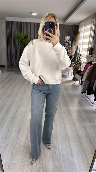 OMZU TAŞ İŞLEMELİ MODAL KUMAŞ BEYAZ SWEATSHİRT