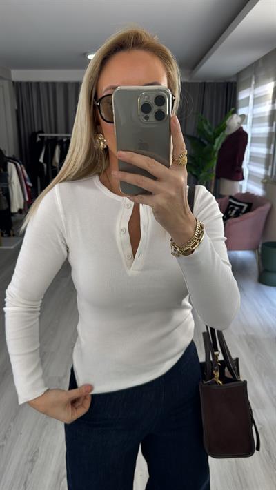 Önü Düğmeli Kaşkorse Ekru Bluz