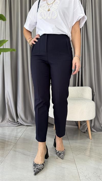 ÖNÜ FLATOLU LACİVERT PANTOLON