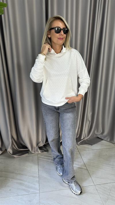 Önü Taşlı Kapişonlu Beyaz Sweatshirt
