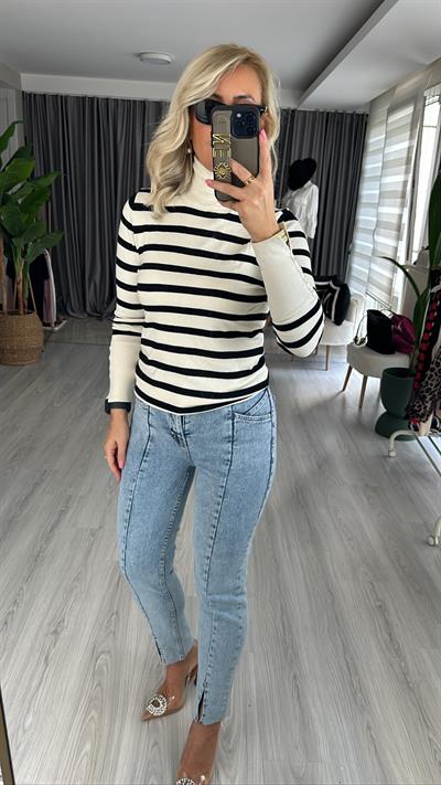 ÖNÜ YIRTMAÇLI LİKRALI PANTOLON