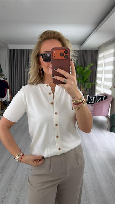 Orijinal Marka Bisiklet Yaka Düğmeli Ekru Triko