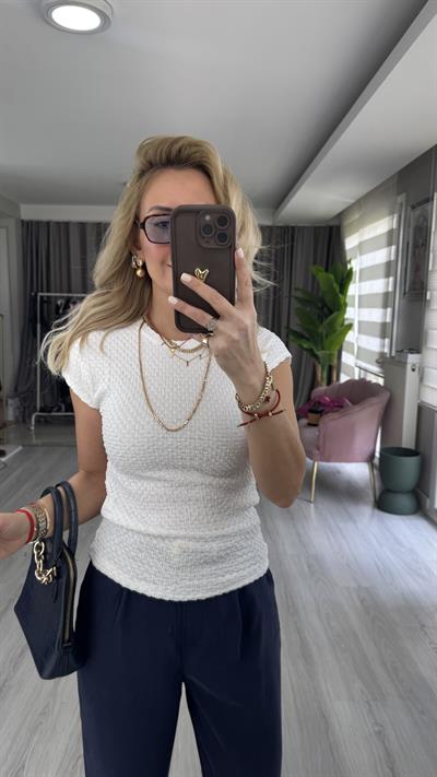 Orijinal Marka Bürümcüklü Beyaz Bluz