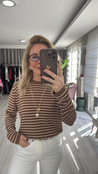 Orijinal Marka Çizgili Açık Kahve Triko