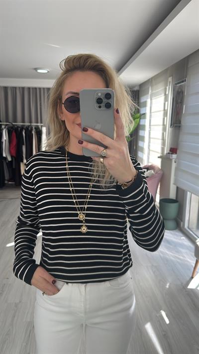 Orijinal Marka Çizgili Siyah Triko