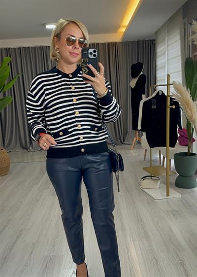 Orijinal Marka Gold Düğmeli Lacivert Çizgili Triko Hırka