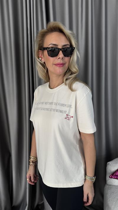 Orijinal Marka Yazılı Krem T-shirt
