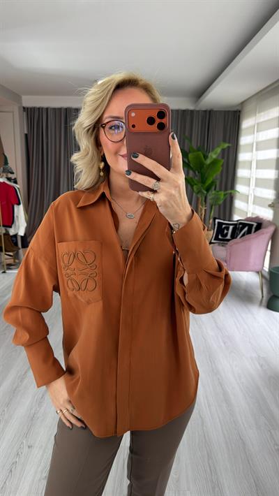 Marka Logo Cep Detaylı %100 Cotton Kiremit Gömlek