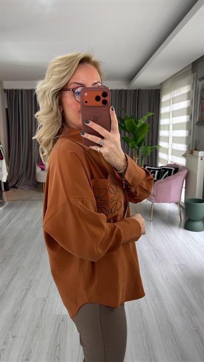 Marka Logo Cep Detaylı %100 Cotton Kiremit Gömlek