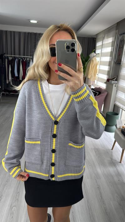 Orijinal Model Dilvin Sarı Şeritli Gri Triko Hırka