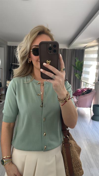 Orijinal Model Gold Düğmeli Kısa Kollu Su Yeşili Triko