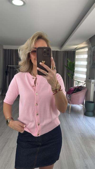 Orijinal Model Gold Düğmeli Kısa Kollu Pembe Triko