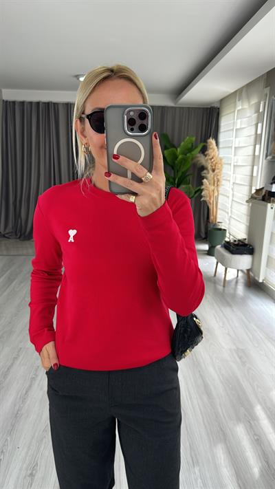 Orjinal Marka, Beyaz Kalp Nakışlı, Kırmızı Tişört