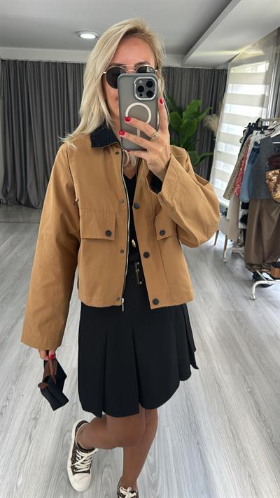 Orjinal Marka Kadife Yaka Camel Ceket