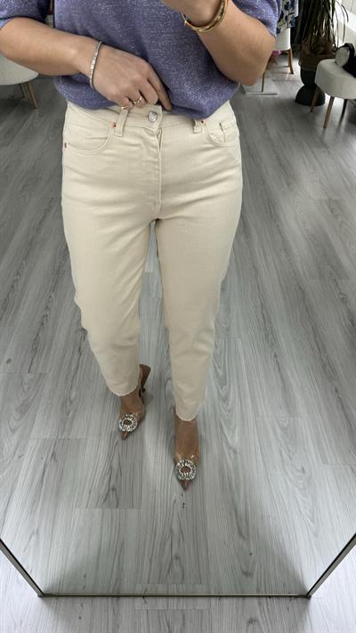 ORJİNAL MARKA, KESİK PAÇA, FULL LİKRALI  BEJ MOM JEAN