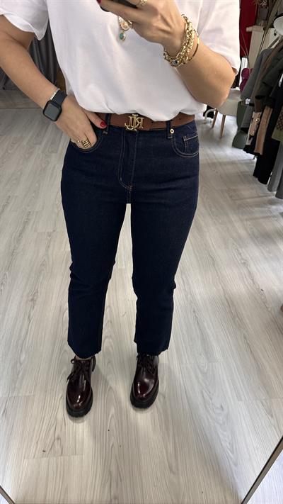 ORJİNAL MARKA KOYU LACİVERT LİKRALI BOYFİT JEAN