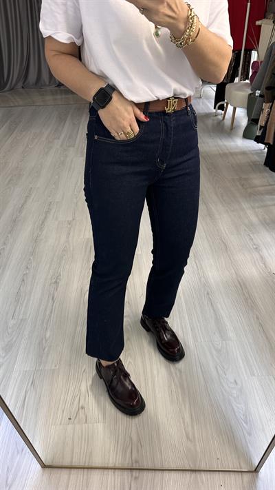 ORJİNAL MARKA KOYU LACİVERT LİKRALI BOYFİT JEAN