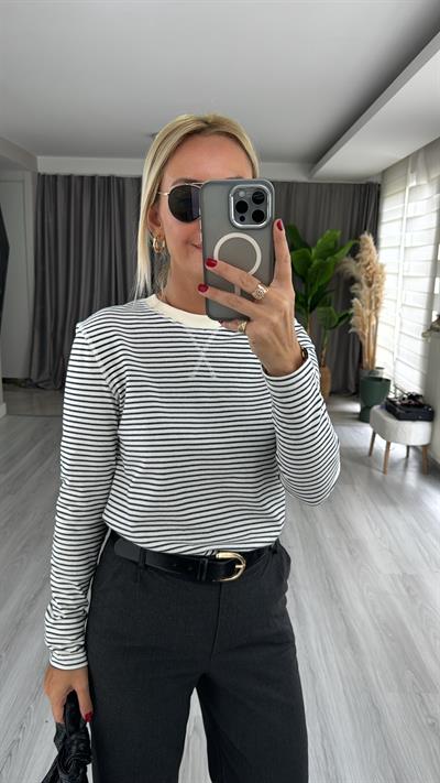 Orjinal Marka, Lacivert Ekru Çizgili Tişört