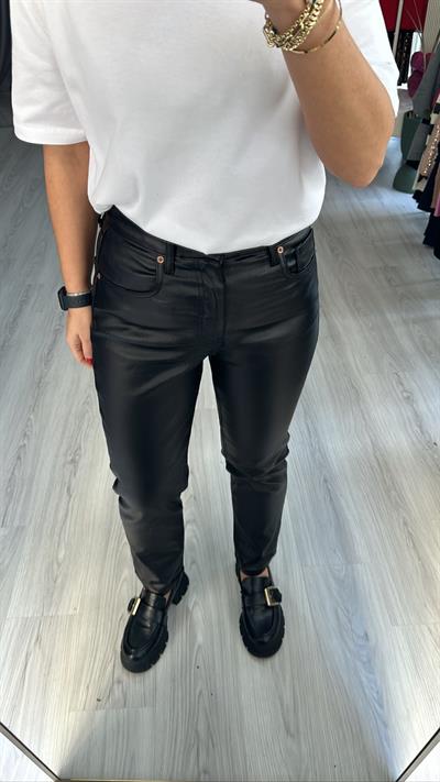 ORJİNAL MARKA LİKRALI MUMLU SİYAH JEAN