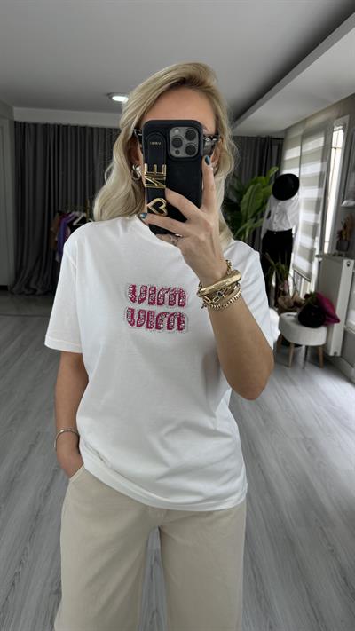 ORJİNAL MARKA, LOGOLU TAŞ İŞLEMELİ BEYAZ TİŞÖRT