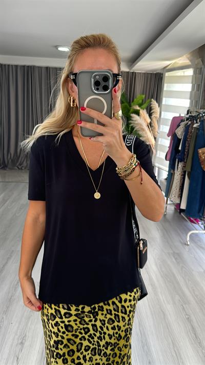 Orjinal Marka Pamuklu Siyah Tişört